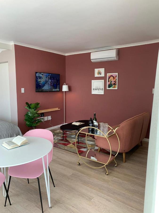 Curiocity Point 4*